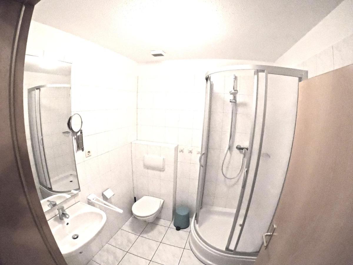 Kuhnle-Tours Ferienwohnung Рехлін Екстер'єр фото